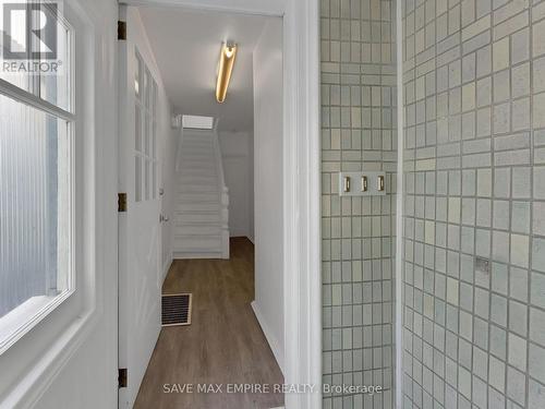 19 Minto Street, Toronto, ON - Indoor