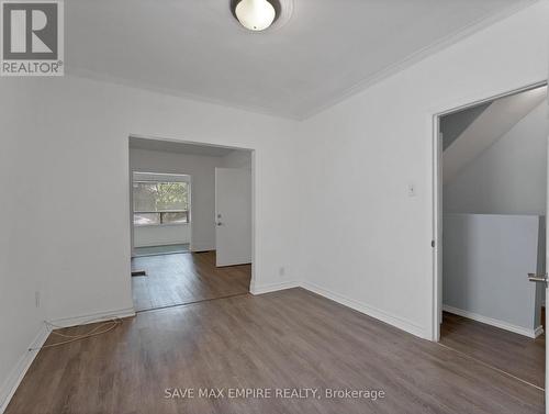 19 Minto Street, Toronto, ON - Indoor Photo Showing Other Room