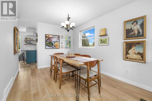 8 Jessie Drive, Perth, ON - Indoor Photo Showing Dining Room