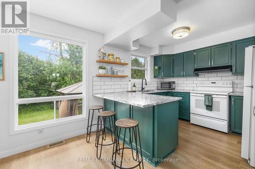 8 Jessie Drive, Perth, ON - Indoor Photo Showing Kitchen