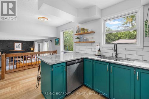 8 Jessie Drive, Perth, ON - Indoor Photo Showing Kitchen