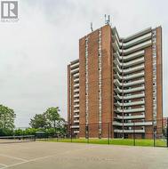 907 - 3025 QUEEN FREDERICA DRIVE  Mississauga, ON L4Y 3A1