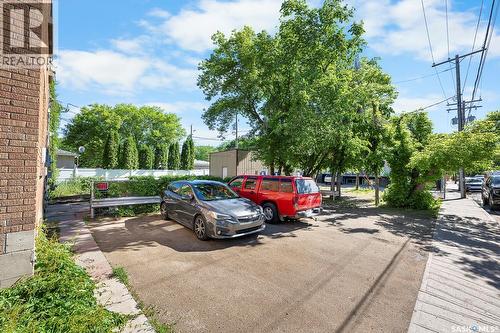 1875 Ottawa Street, Regina, SK - Outdoor