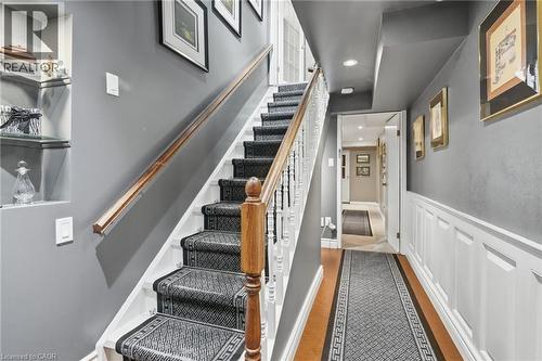 33 Centennial Parkway S, Hamilton, ON - Indoor Photo Showing Other Room
