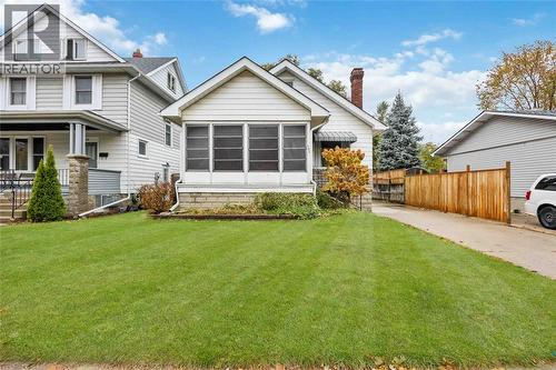 192 PENROSE STREET  Sarnia, ON N7T 4V2