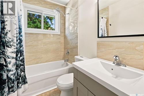 1009 East Centre, Saskatoon, SK 