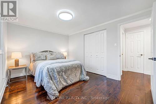 52 Devins Drive, Aurora, ON 