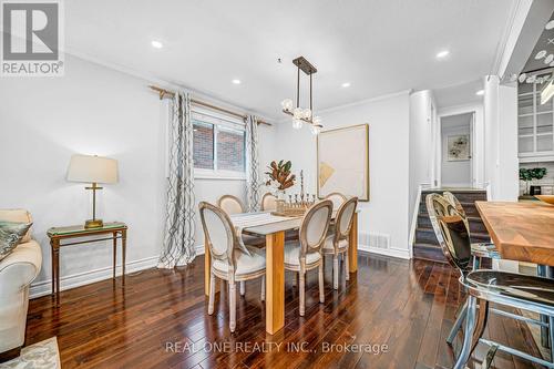 52 Devins Drive, Aurora, ON 