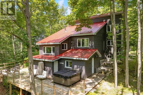 49 HURONWOODS DRIVE  Oro-Medonte, ON L0K 1E0