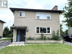 2 - 1354 KINGSTON AVENUE Ottawa, ON K1Z 8L2
