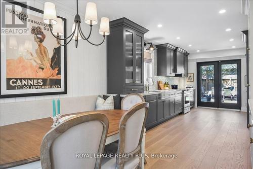1594 Calumet Place, Mississauga, ON 