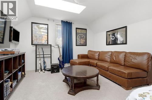 1011 Otterloo Street, Indian Head, SK - Indoor Photo Showing Living Room