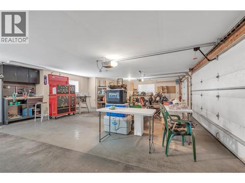 134 Deerview Crescent, Princeton, BC - Indoor Photo Showing Garage