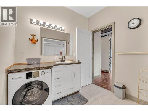 134 Deerview Crescent, Princeton, BC - Indoor Photo Showing Laundry Room