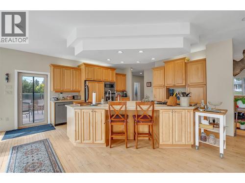 134 Deerview Crescent, Princeton, BC - Indoor Photo Showing Kitchen
