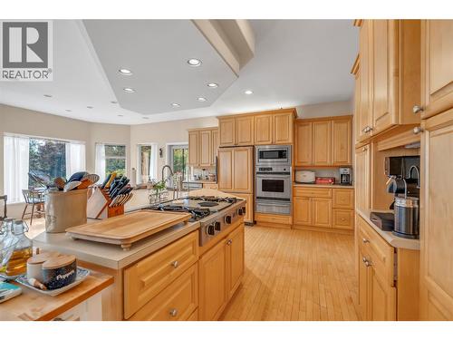 134 Deerview Crescent, Princeton, BC - Indoor Photo Showing Kitchen