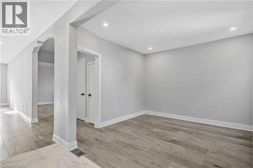 146 Craigroyston Road, Hamilton, ON 