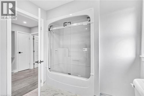 146 Craigroyston Road, Hamilton, ON 