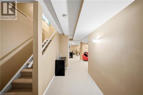 16 Scottacres Boulevard, Caledonia, ON - Indoor Photo Showing Other Room