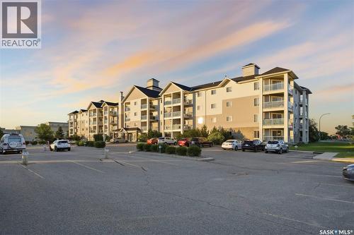 301 303 Lowe Road, Saskatoon, SK 