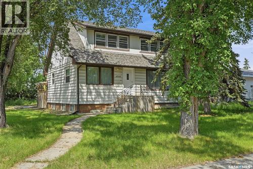 4240 8Th Avenue, Regina, SK - Outdoor