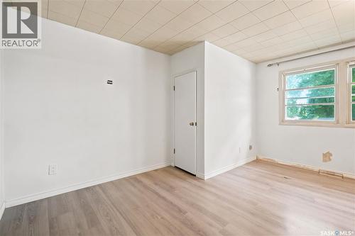 4240 8Th Avenue, Regina, SK - Indoor Photo Showing Other Room
