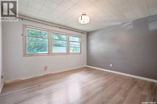 4240 8Th Avenue, Regina, SK - Indoor Photo Showing Other Room