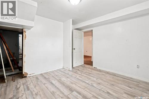 4240 8Th Avenue, Regina, SK - Indoor Photo Showing Other Room