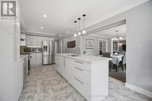 46 Lipton Crescent, Whitby, ON 