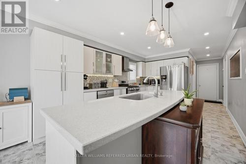 46 Lipton Crescent, Whitby, ON 