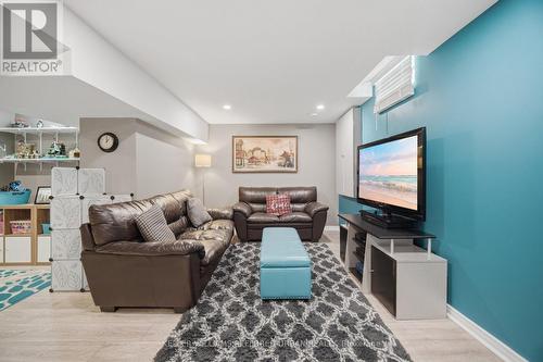46 Lipton Crescent, Whitby, ON 
