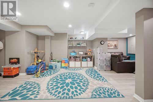 46 Lipton Crescent, Whitby, ON 
