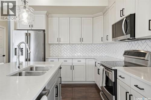 1339 Pringle Manor, Saskatoon, SK 