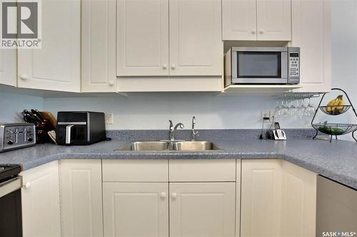 4962 Marigold Drive, Regina, SK - Indoor Photo Showing Kitchen With Double Sink