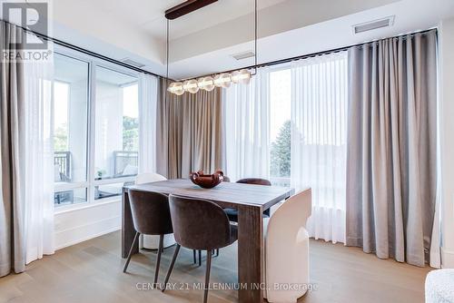 305 - 259 The Kingsway, Toronto, ON 