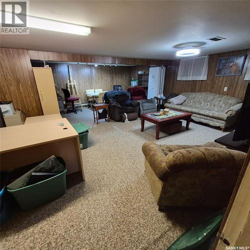 807 Pacific Street, Grenfell, SK 