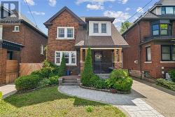 25 OTTAWA STREET S Hamilton, ON L8K 2C9