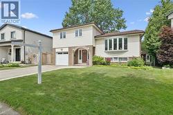 495 TIPPERTON Crescent  Oakville, ON L6L 5E1