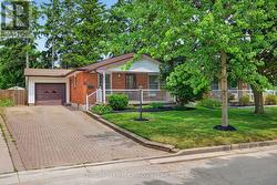 11 CORNELL CRESCENT  London East (East I), ON N5V 1N2
