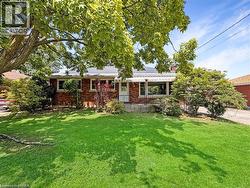 3 WESTVIEW Avenue Brantford, ON N3T 5L7