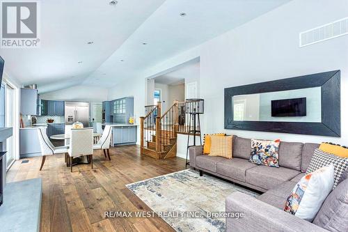 26 Hostein Drive, Hamilton, ON 