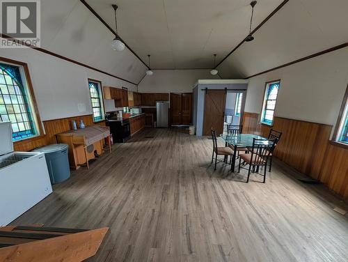 301 Superior St, White River, ON 