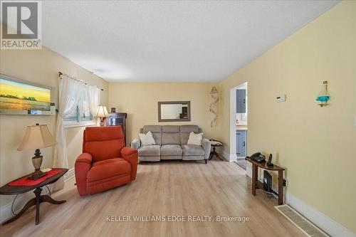 2320 Middlesmoor Crescent, Burlington, ON 