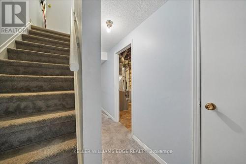 2320 Middlesmoor Crescent, Burlington, ON 