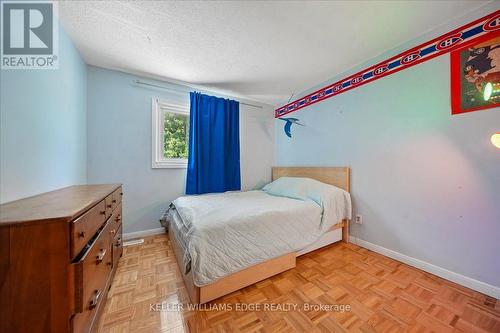 2320 Middlesmoor Crescent, Burlington, ON 