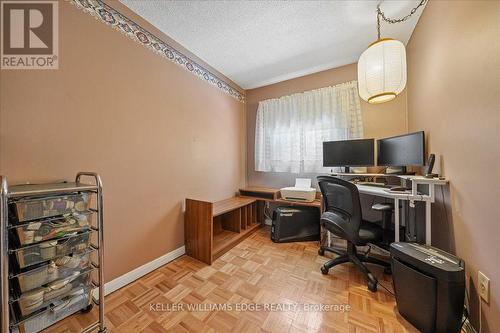 2320 Middlesmoor Crescent, Burlington, ON 