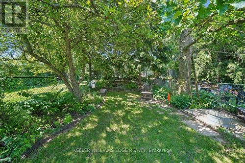 2320 Middlesmoor Crescent, Burlington, ON 