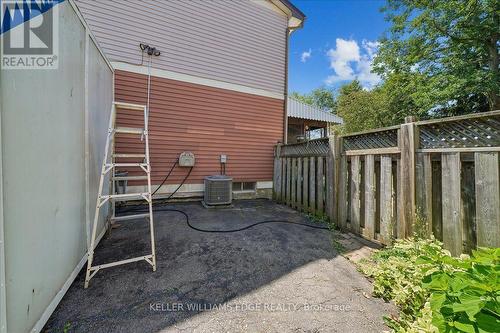 2320 Middlesmoor Crescent, Burlington, ON 