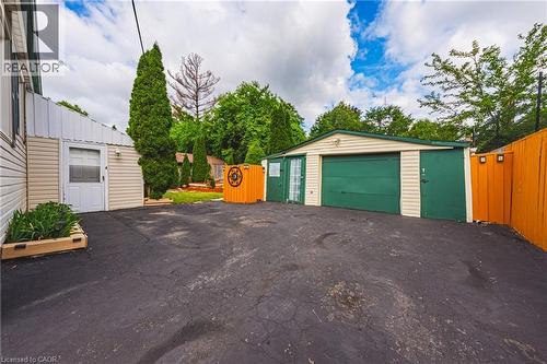 2345 Gibbon Street, Burlington, ON - Outdoor