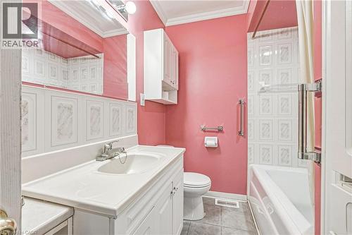 2345 Gibbon Street, Burlington, ON - Indoor Photo Showing Bathroom